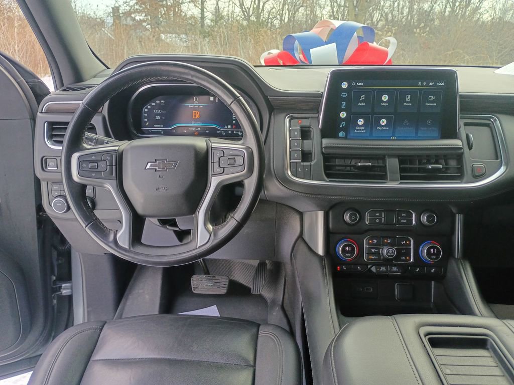 Used 2022 Chevrolet Suburban Z71 image 15