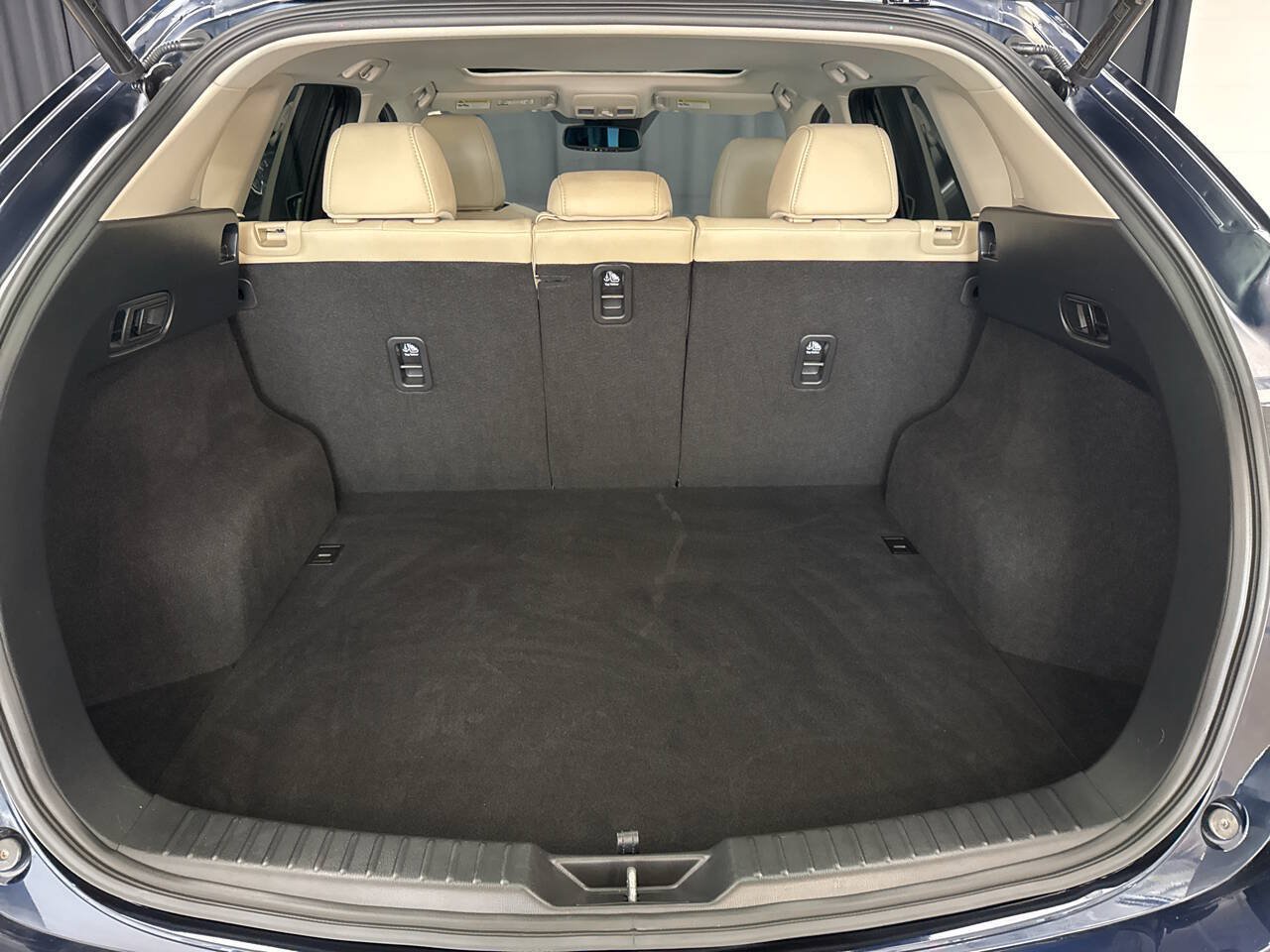 Used 2019 MAZDA CX-5 Touring AWD/4WD image 25