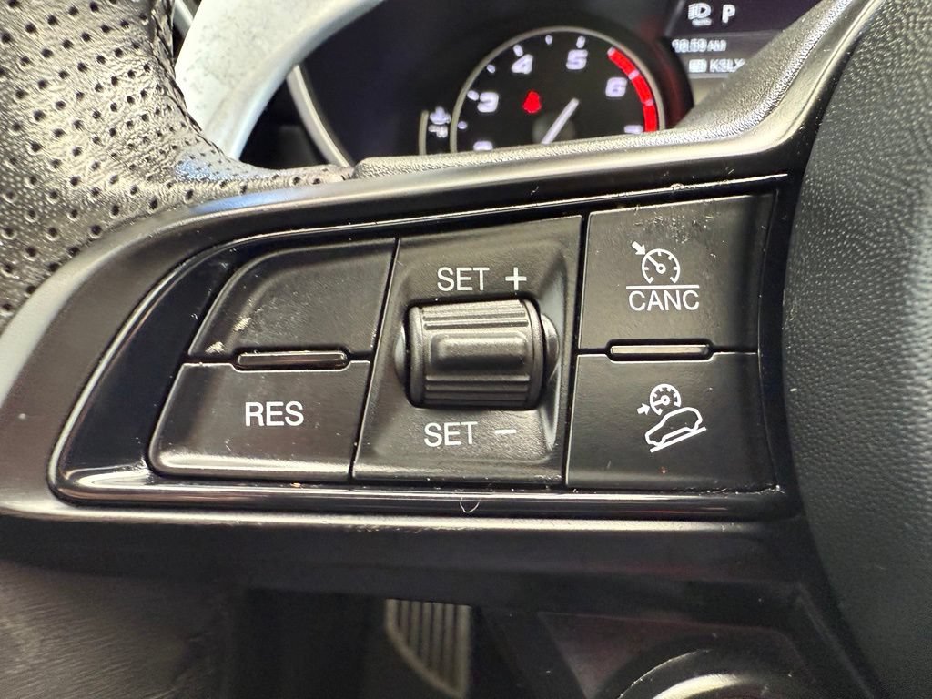 Used 2021 Alfa Romeo Stelvio Ti Sport AWD/4WD image 33