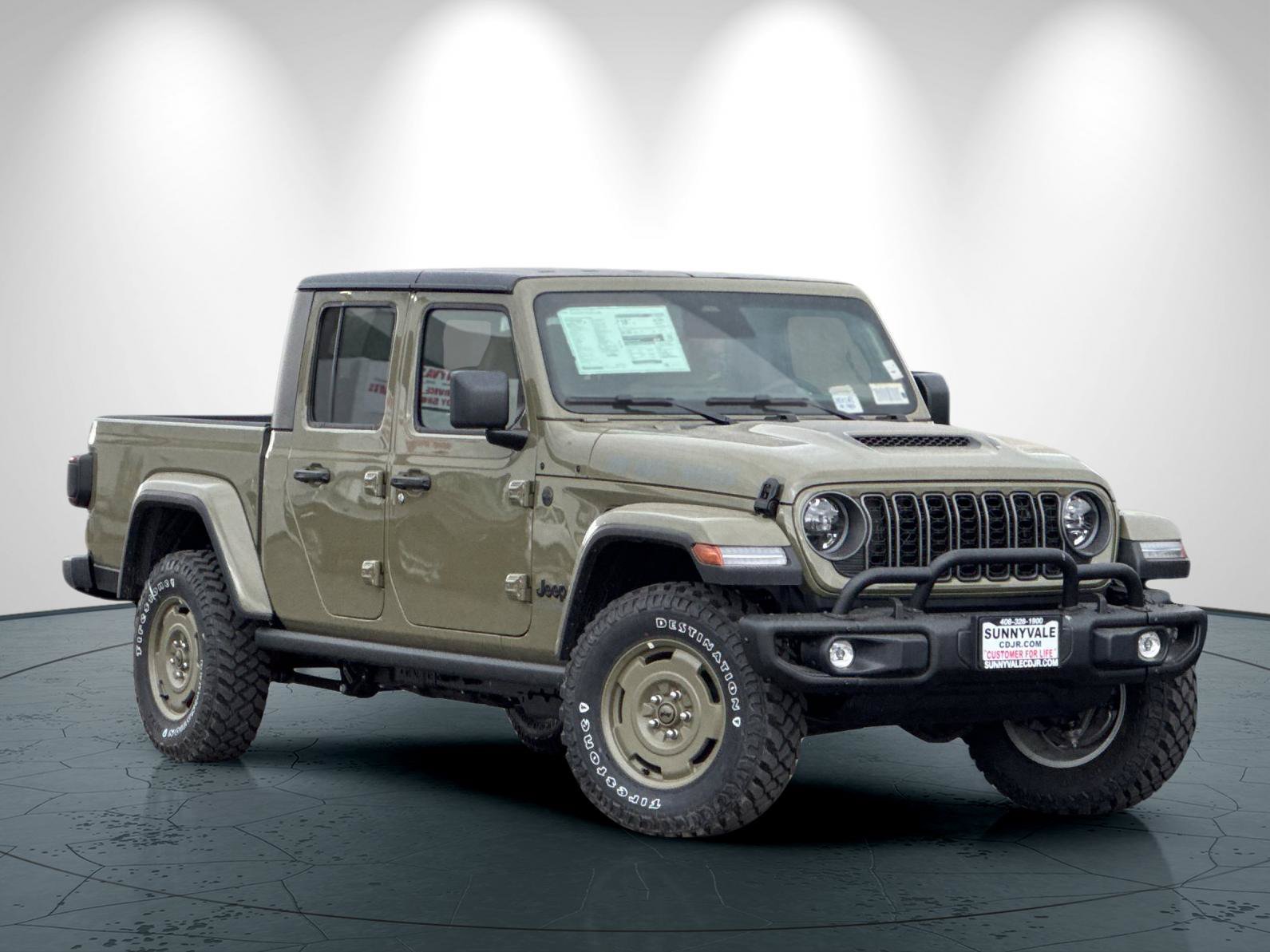 New 2026 Jeep Gladiator Willys AWD/4WD image 2