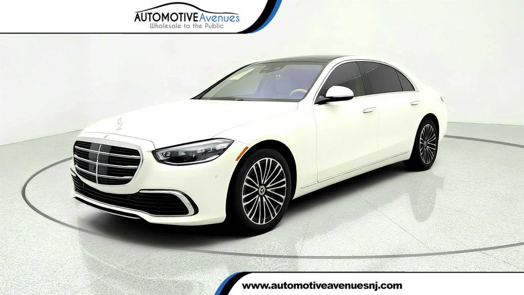 Used 2022 Mercedes-Benz S 500 4MATIC image 1