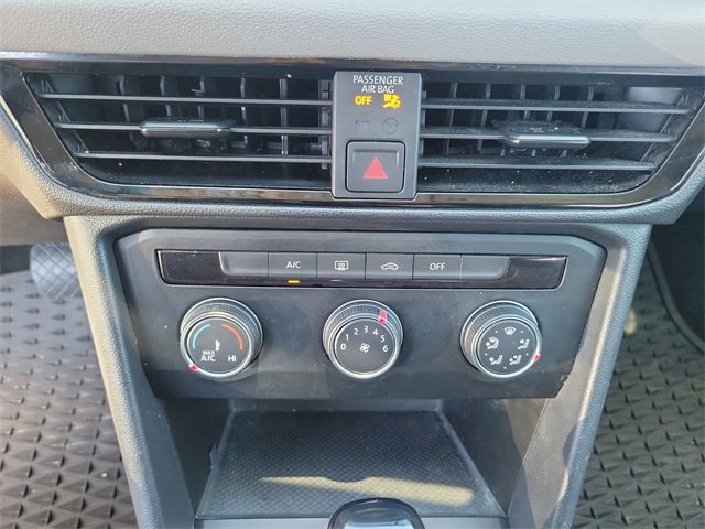 Used 2022 Volkswagen Taos S image 26