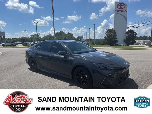 Used 2025 Toyota Camry SE
