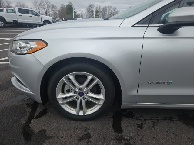 Used 2018 Ford Fusion S image 14