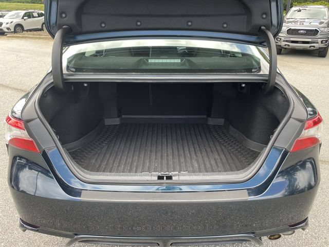 Used 2018 Toyota Camry SE FWD image 12