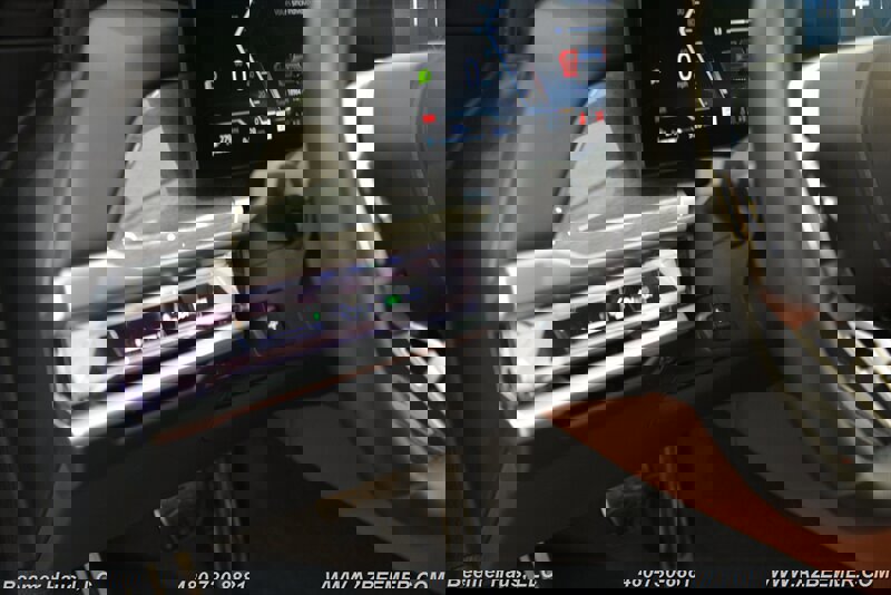 Used 2023 BMW 760i xDrive w/ Parking Assistance Package image 27