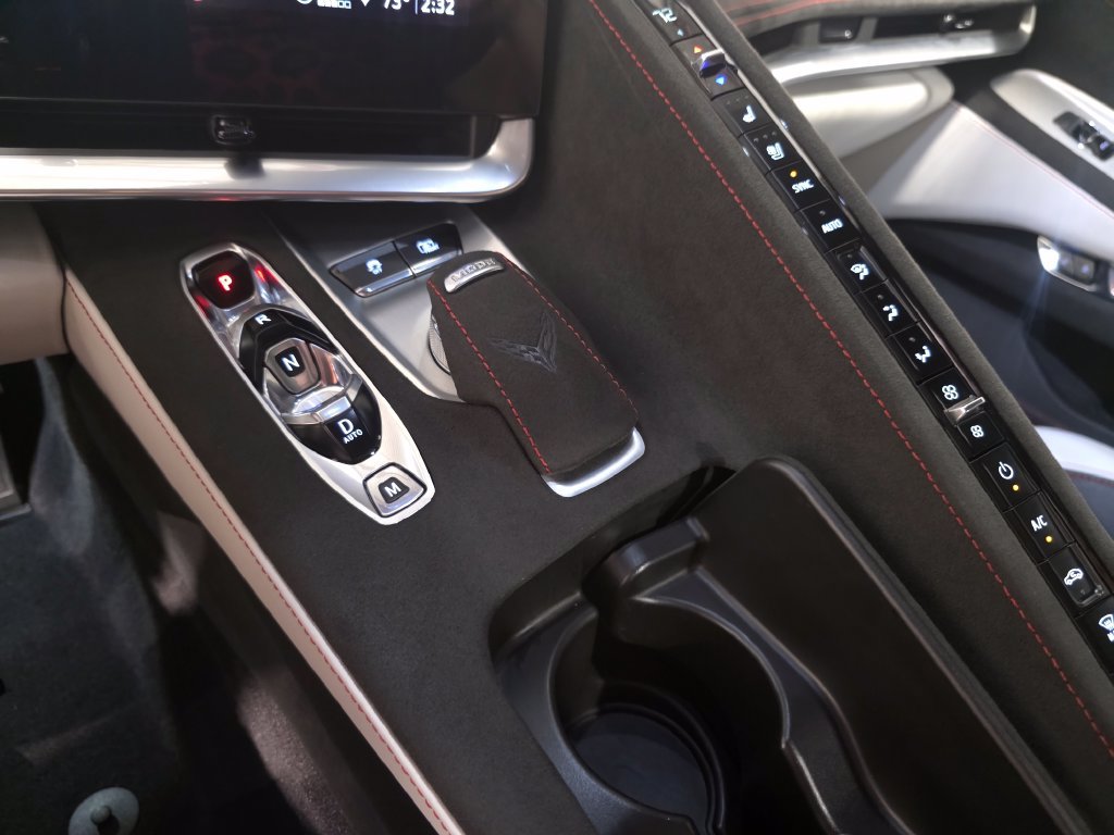 Used 2023 Chevrolet Corvette Z06 RWD image 17