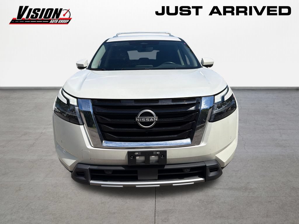 Certified 2024 Nissan Pathfinder SL AWD/4WD image 2