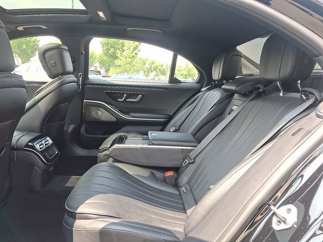 Used 2022 Mercedes-Benz S 500 4MATIC image 10