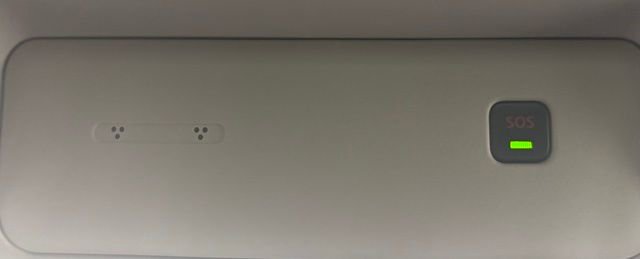 Used 2025 Nissan Frontier SV image 32