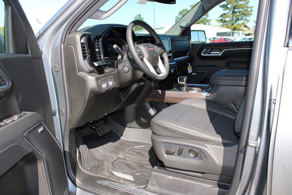 New 2026 GMC Sierra 1500 SLT w/ SLT Premium Plus Package image 12