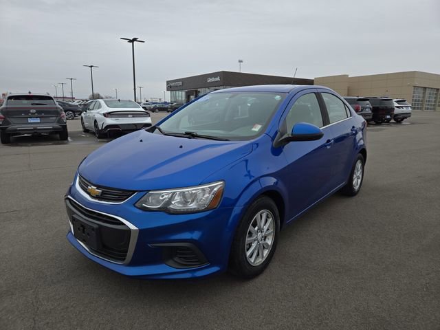 Used 2018 Chevrolet Sonic LT image 2