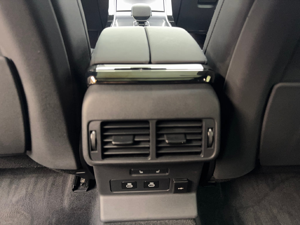Used 2026 Land Rover Range Rover Velar Dynamic SE AWD/4WD image 70