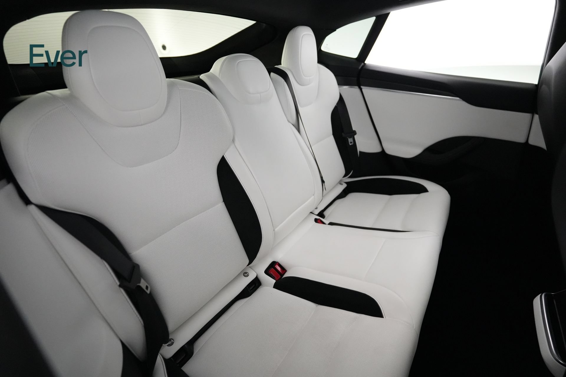 Used 2025 Tesla Model S Plaid AWD/4WD image 5