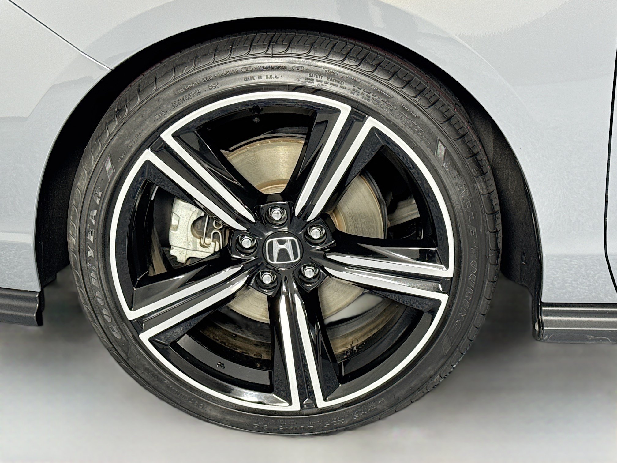 Certified 2023 Honda Accord Sport image 29