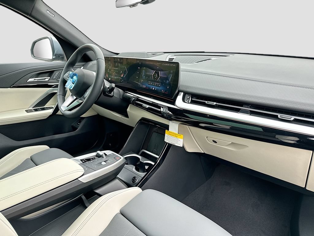 New 2026 BMW X2 xDrive28i w/ Technology Package AWD/4WD image 30