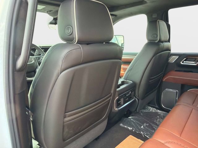 New 2026 GMC Sierra 2500 Denali Ultimate AWD/4WD image 13