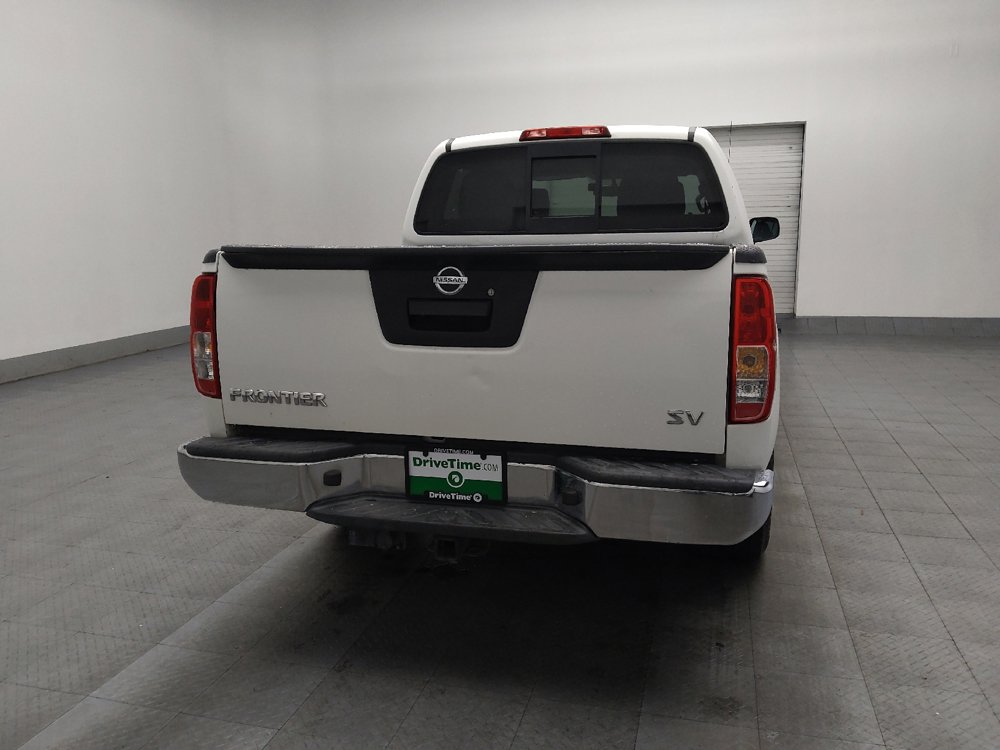 Used 2019 Nissan Frontier SV image 7