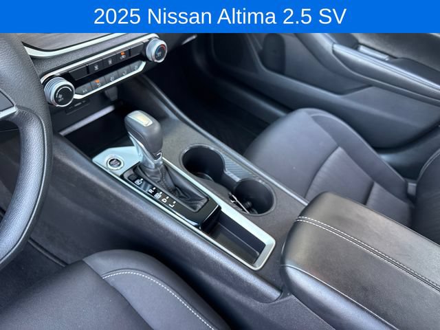 Used 2025 Nissan Altima 2.5 SV FWD image 22