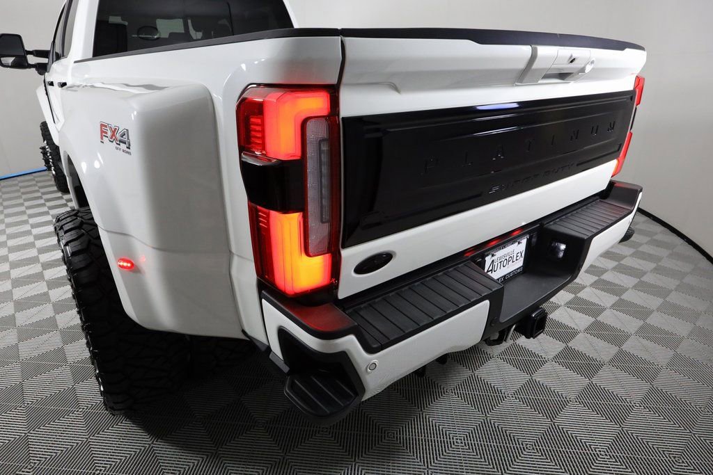 Used 2025 Ford F450 Platinum w/ Platinum Plus Package image 58