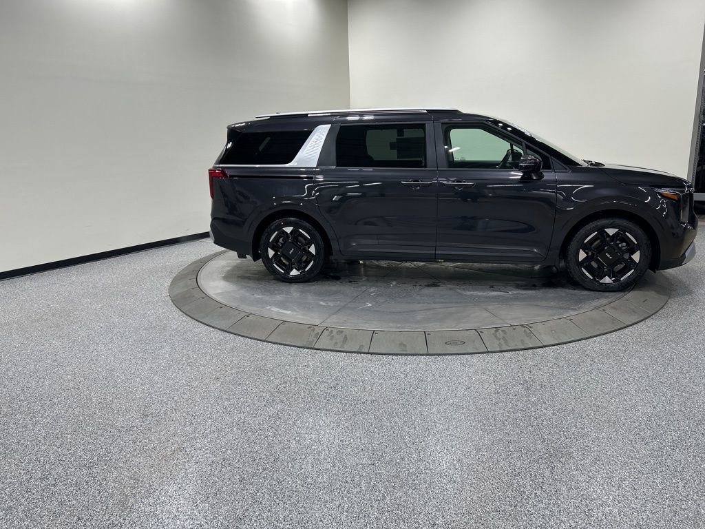 New 2026 Kia Carnival EX image 4