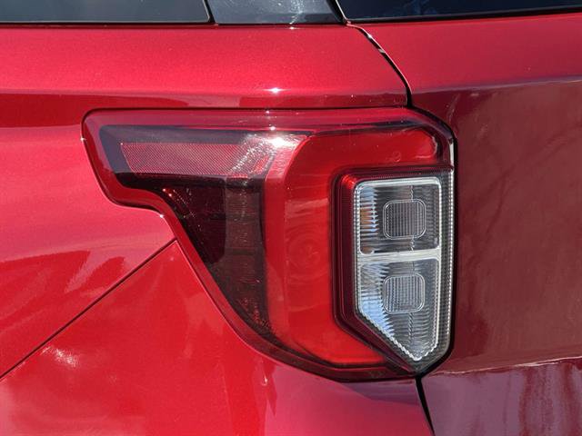 Used 2022 Ford Explorer ST w/ ST Street Pack AWD/4WD image 33