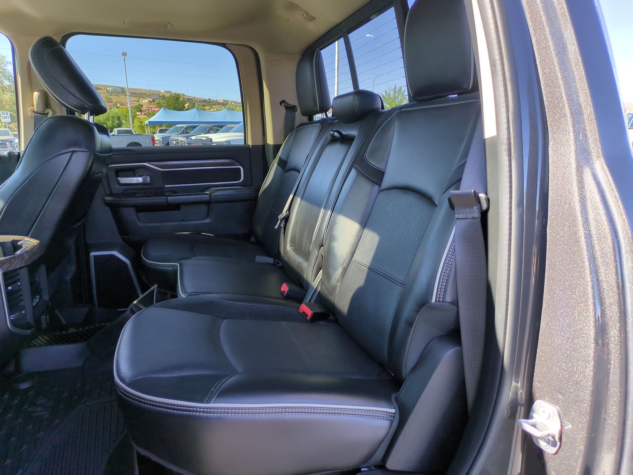Used 2019 RAM 3500 Laramie AWD/4WD image 28
