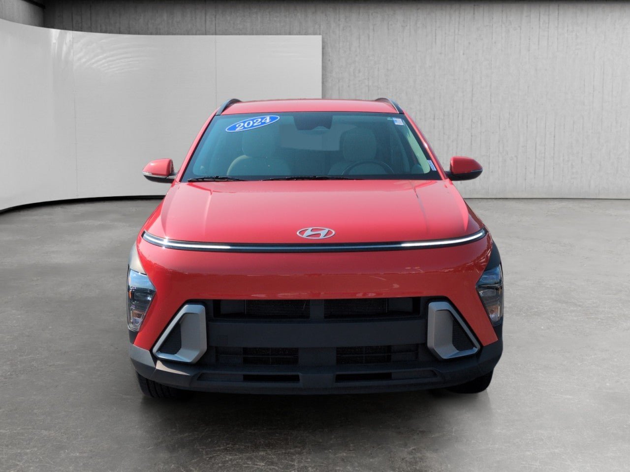 Used 2024 Hyundai Kona SEL AWD/4WD image 2