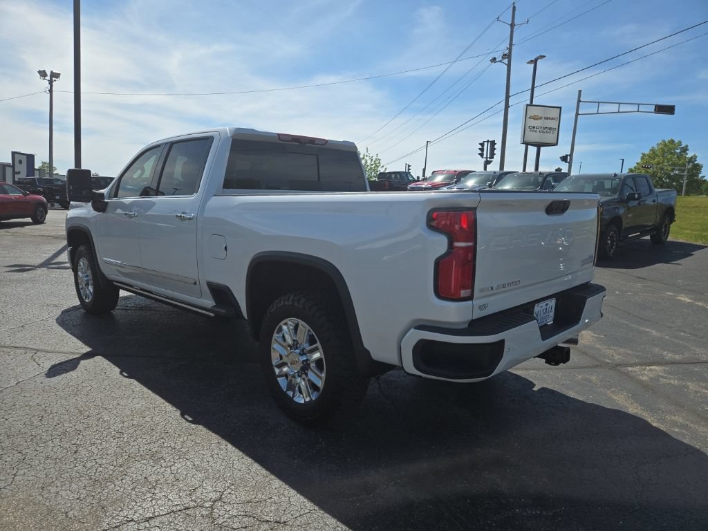 Certified 2025 Chevrolet Silverado 2500 High Country w/ High Country Premium Package AWD/4WD image 5