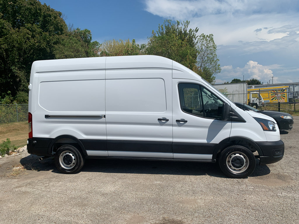 Used 2025 Ford Transit 250 148 High Roof w/ Load Area Protection Package RWD image 2