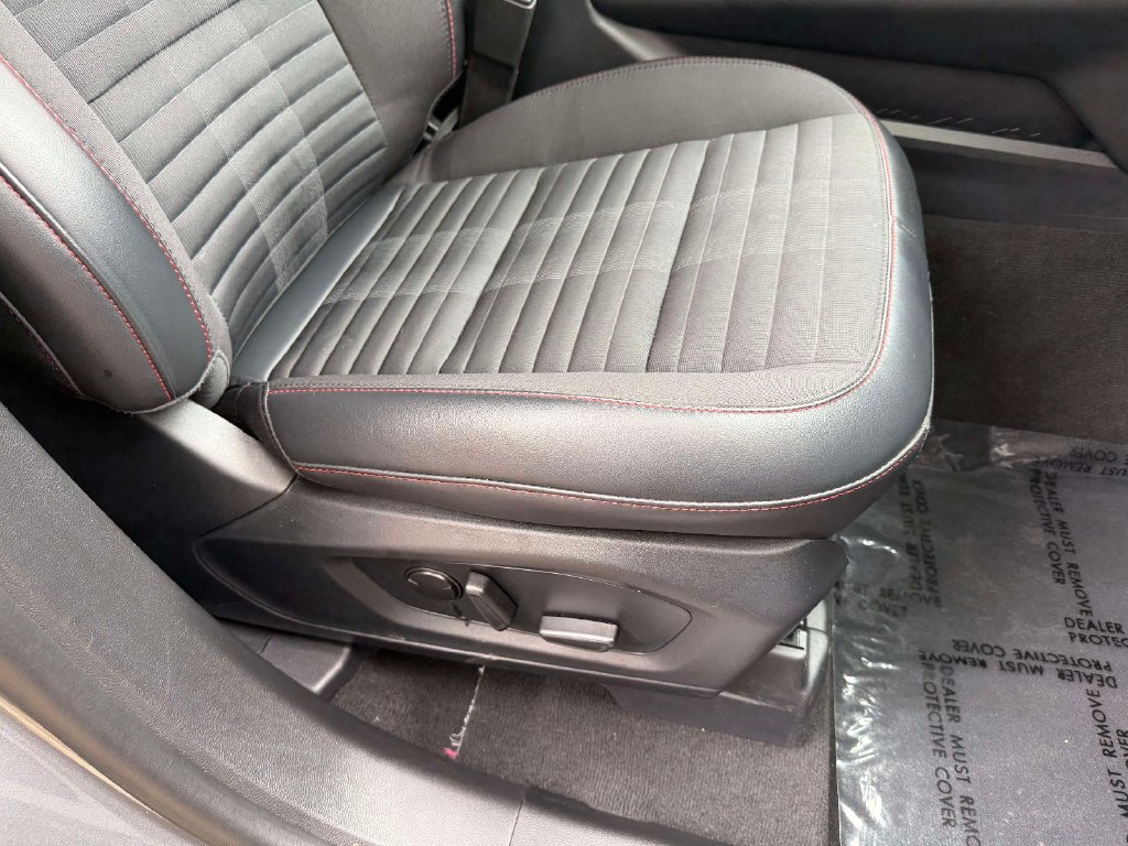 Used 2026 Ford Explorer ST-Line AWD/4WD image 15