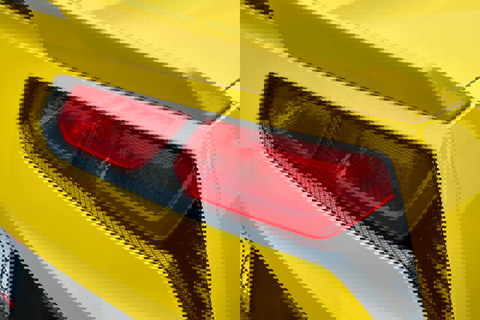 Used 2016 Chevrolet Corvette Stingray Coupe w/ 2LT Preferred Equipment Group image 15