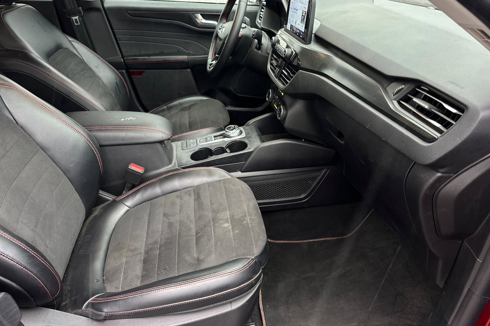 Used 2022 Ford Escape SEL w/ SEL Stealth AWD Package image 14