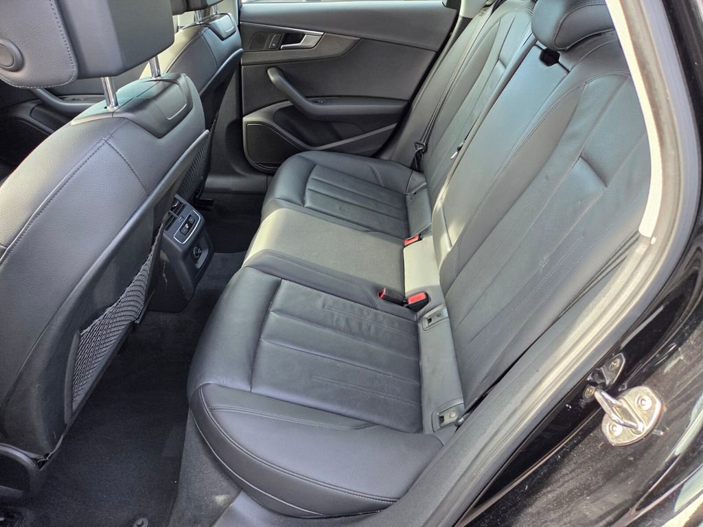 Used 2019 Audi A4 2.0T Premium image 12