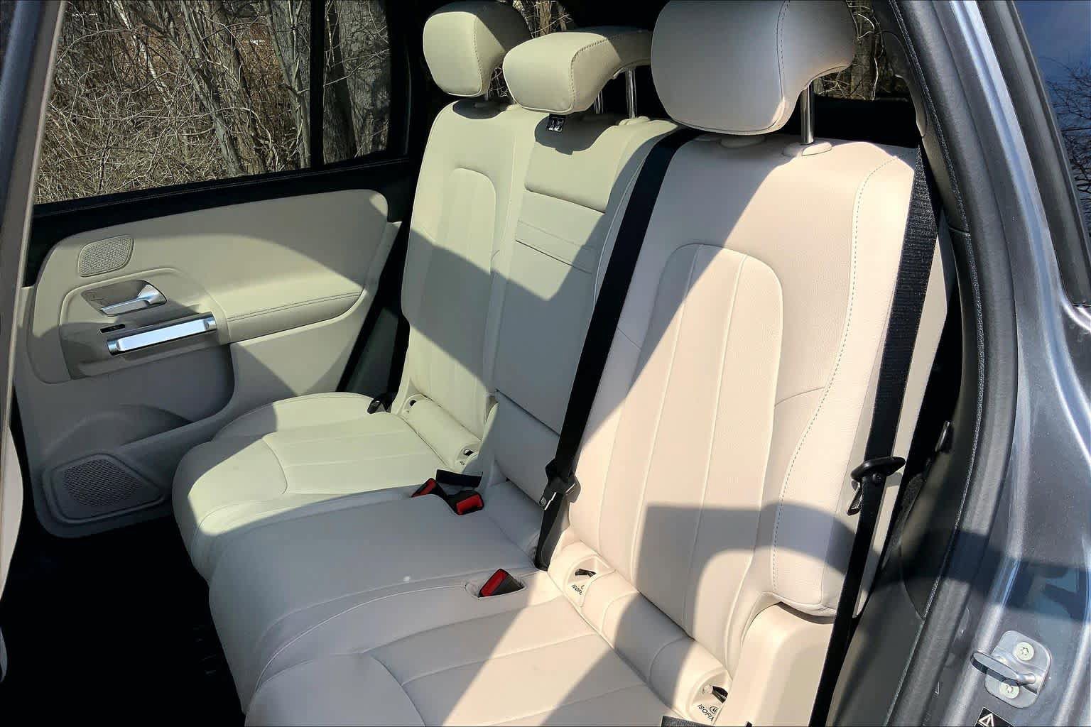 New 2026 Mercedes-Benz GLB 250 4MATIC image 13