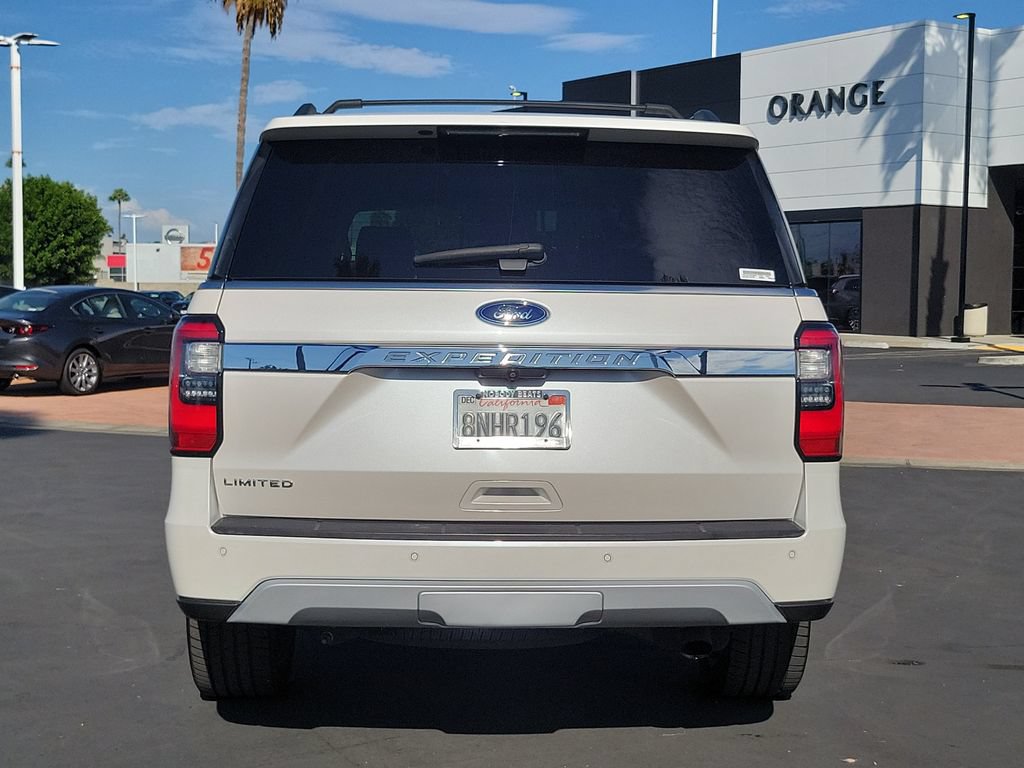 Used 2019 Ford Expedition Limited w/ Equipment Group 302A AWD/4WD image 27