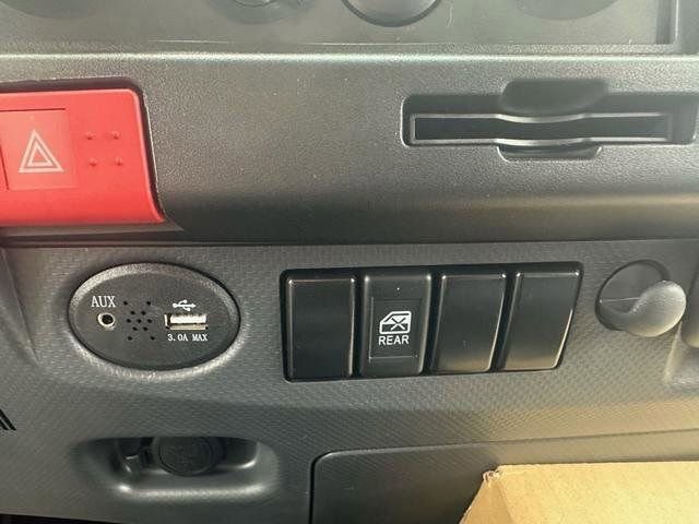 New 2024 Chevrolet Low Cab Forward 5500XD image 11