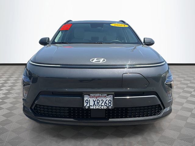 Used 2024 Hyundai Kona SEL FWD image 2