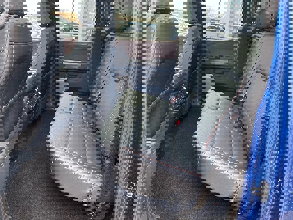 Used 2022 Ford F150 Lariat w/ Equipment Group 502A High image 25