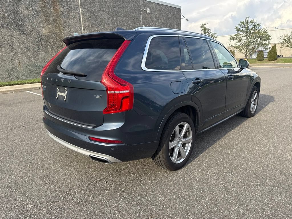 Used 2021 Volvo XC90 T6 Momentum w/ Climate Package AWD/4WD image 7