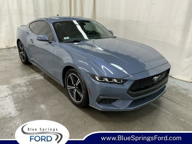 Used 2024 Ford Mustang Premium RWD image 1