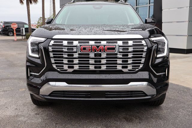 New 2026 GMC Terrain Denali AWD/4WD image 3