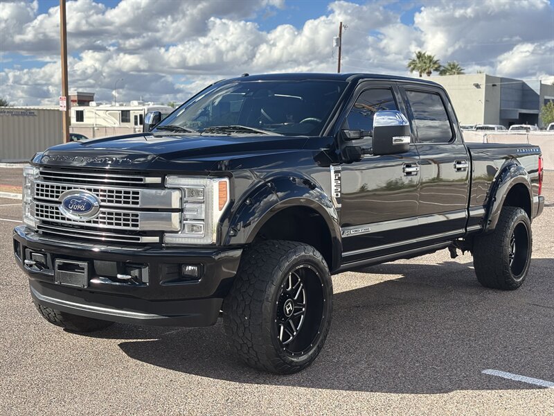 Used 2017 Ford F250 Platinum w/ Platinum Ultimate Package AWD/4WD image 10