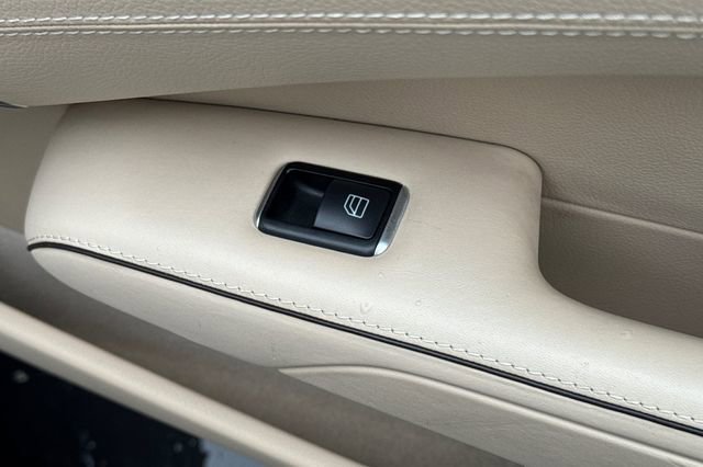 Used 2015 Mercedes-Benz SL 63 AMG image 21