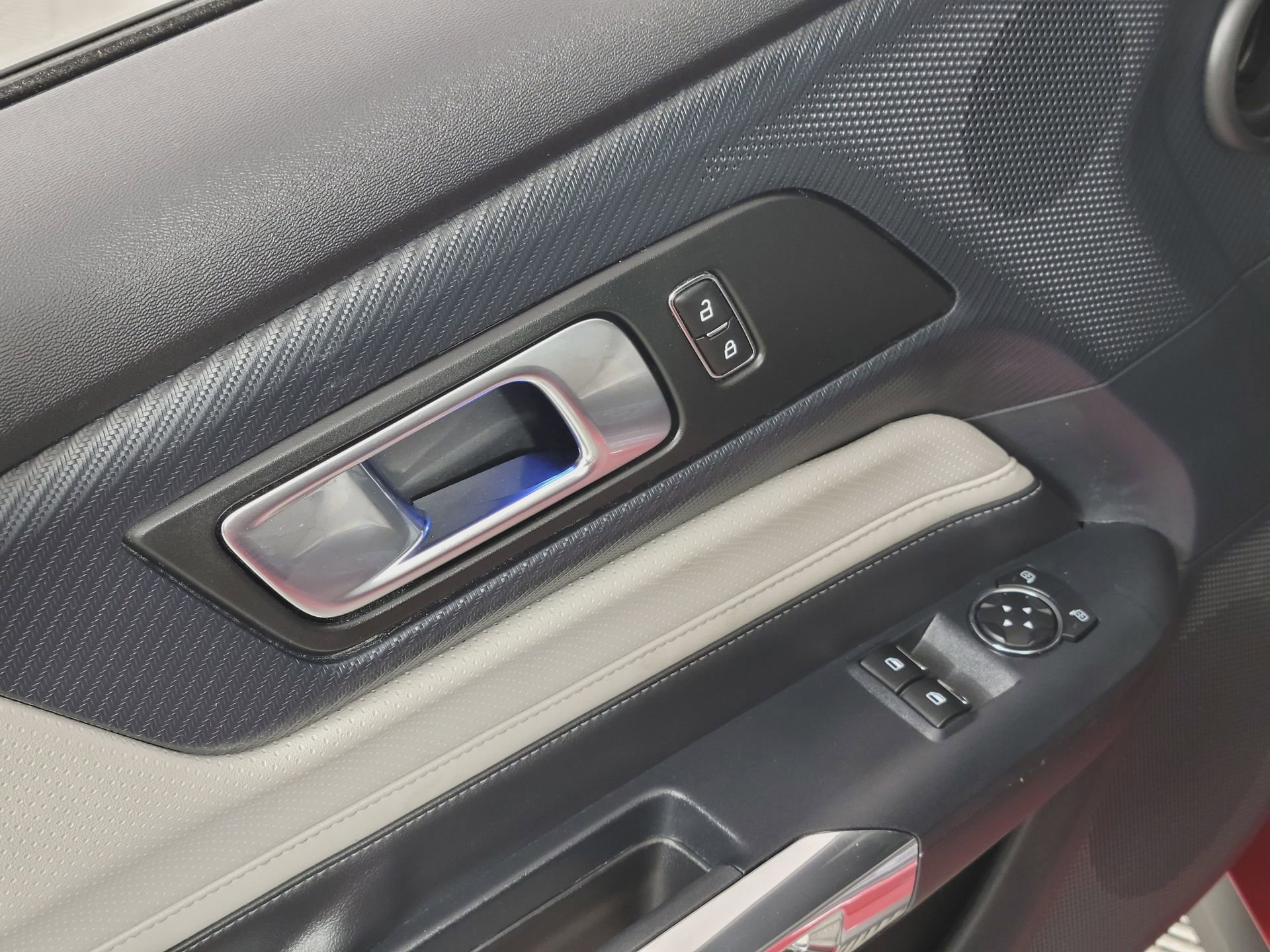 Used 2024 Ford Mustang GT Premium image 15