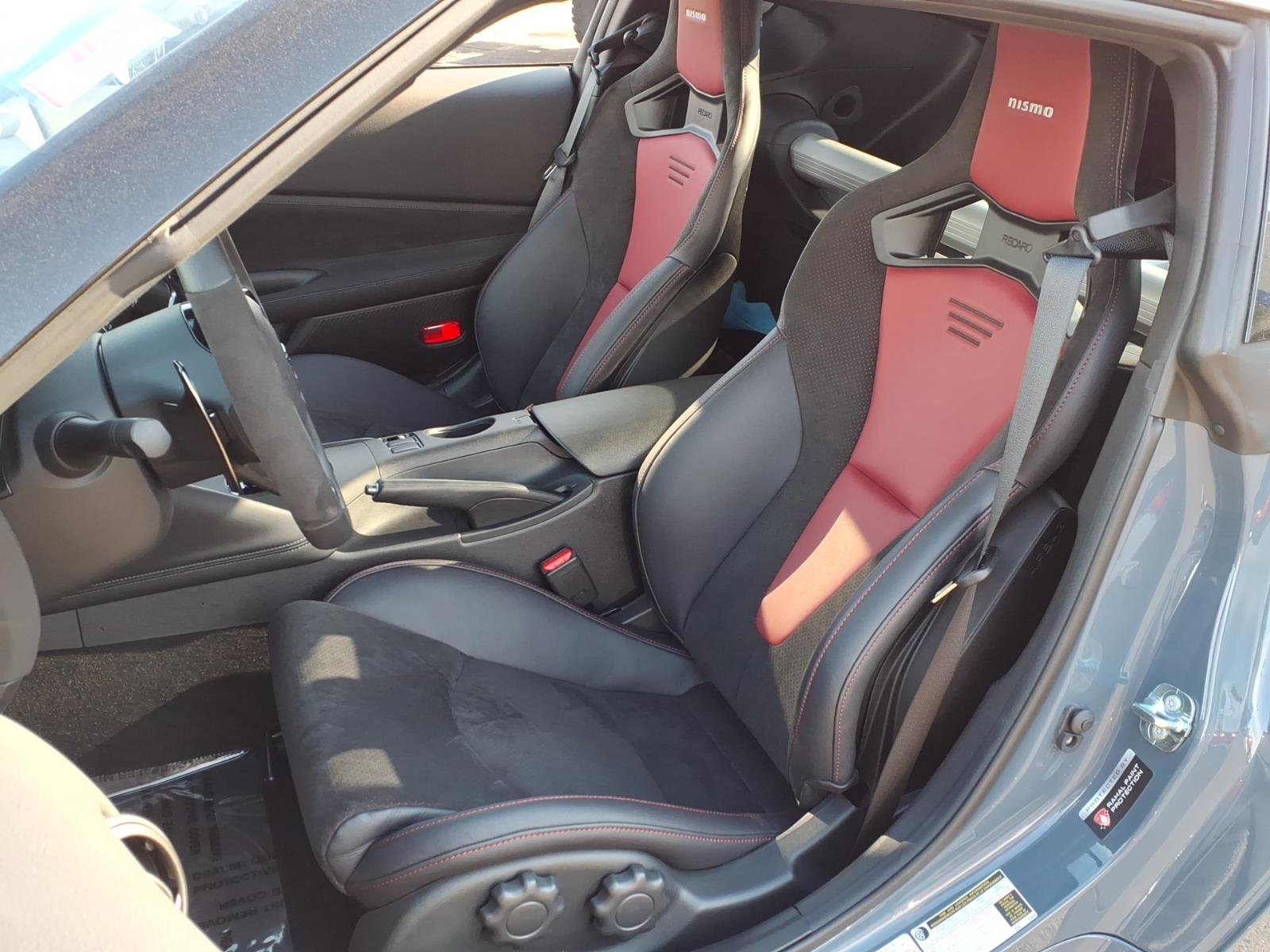 Used 2024 Nissan Z NISMO w/ Floor Mat Package image 5