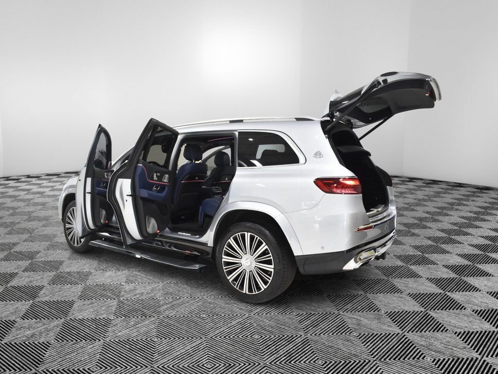 Certified 2026 Mercedes-Benz Maybach GLS 600 4MATIC image 10