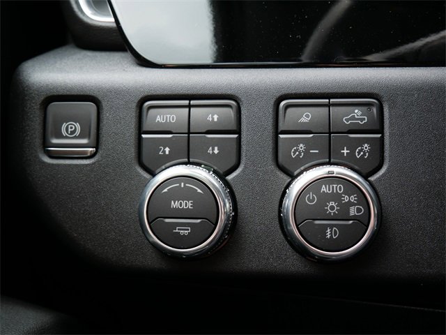 New 2025 GMC Sierra 2500 SLT w/ SLT Premium Package image 11