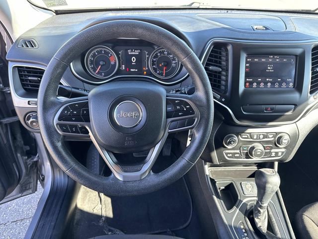 Used 2019 Jeep Cherokee Latitude w/ Popular Appearance Group image 25