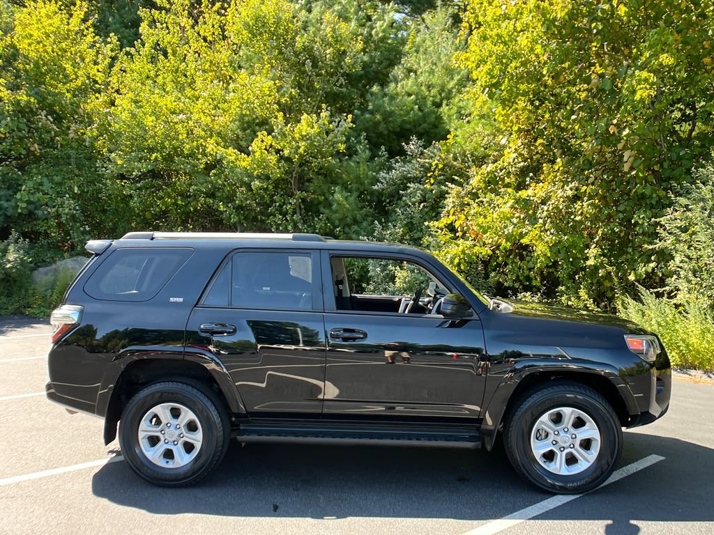 Used 2024 Toyota 4Runner SR5 image 6